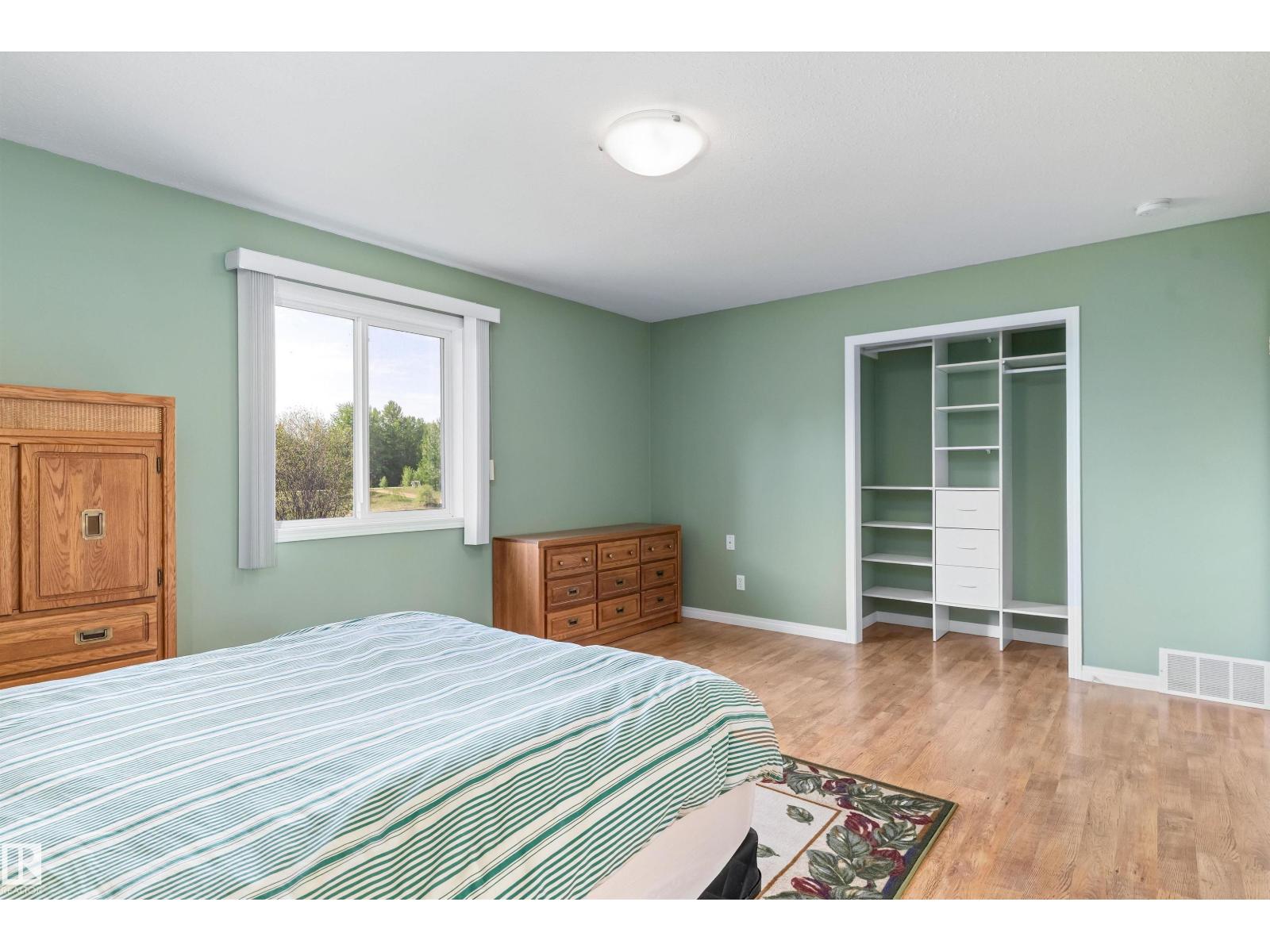 #10 52510 RGE ROAD 20 - 25