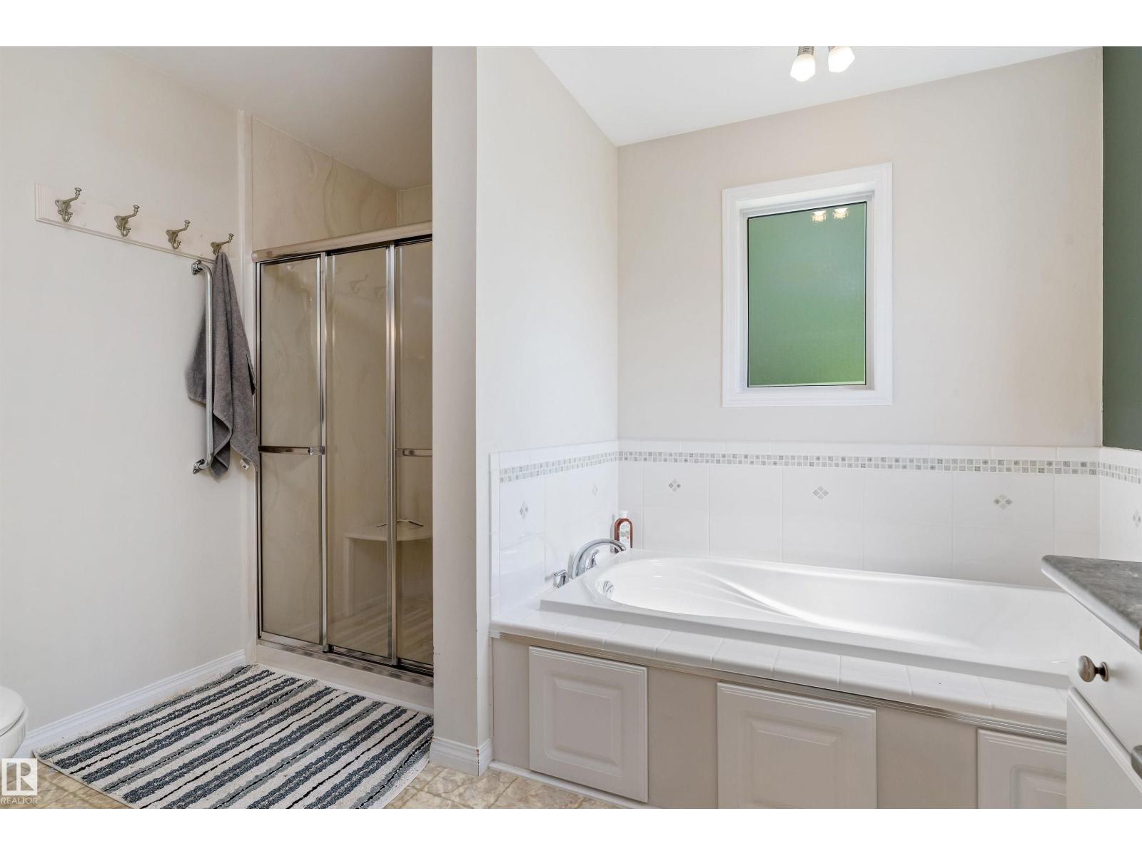#10 52510 RGE ROAD 20 - 29