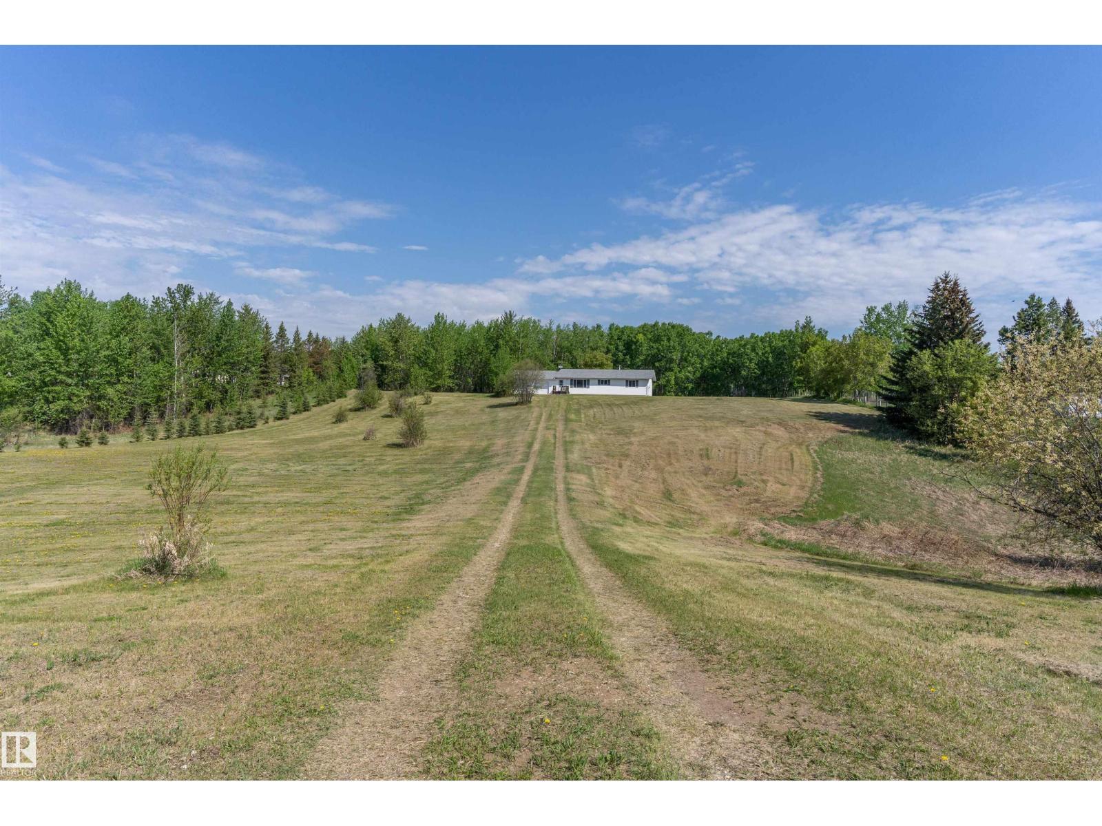 #10 52510 RGE ROAD 20 - 55