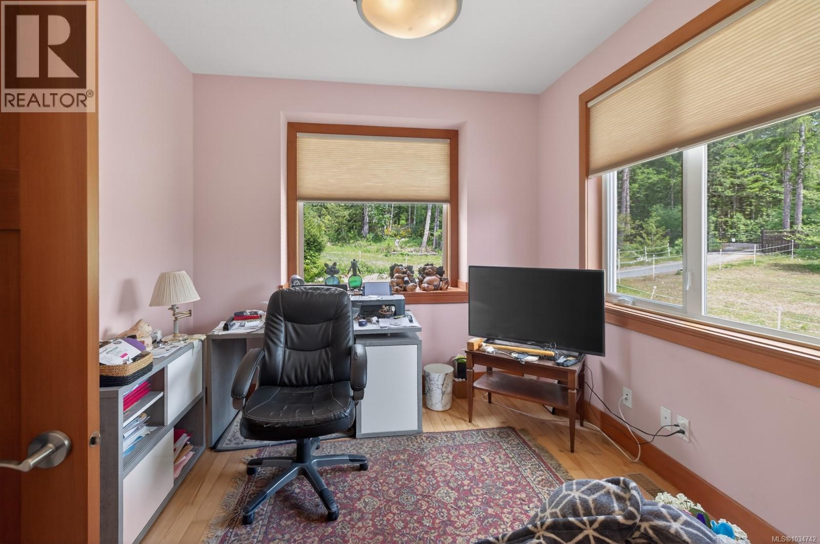 5160 Cowichan Lake Rd - 6