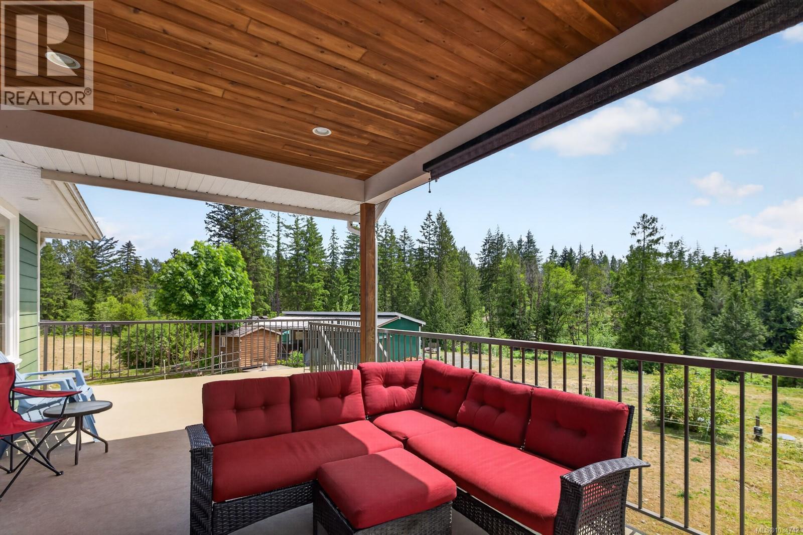 5160 Cowichan Lake Rd - 27