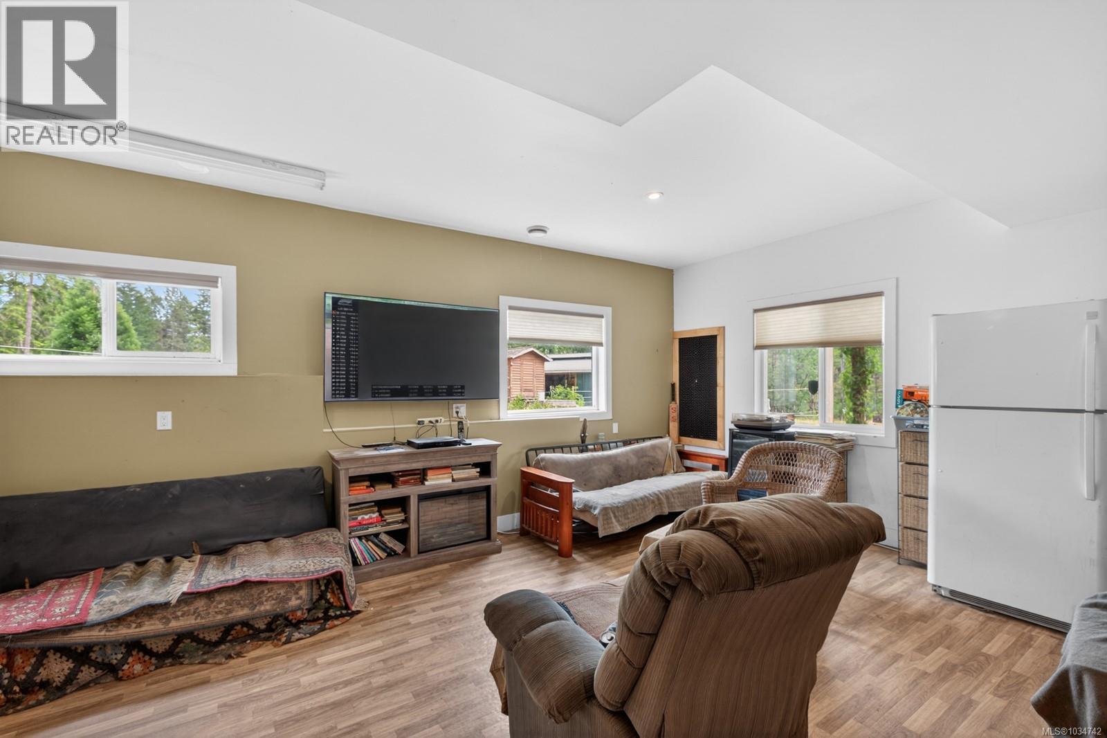 5160 Cowichan Lake Rd - 34
