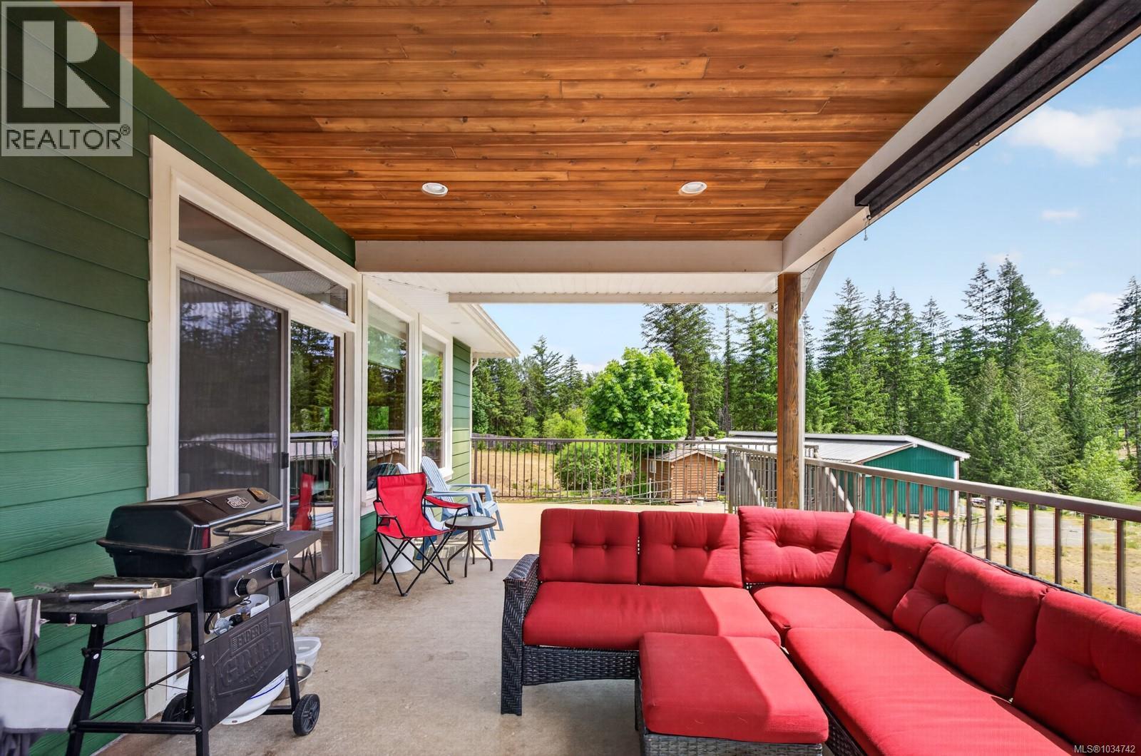 5160 Cowichan Lake Rd - 28