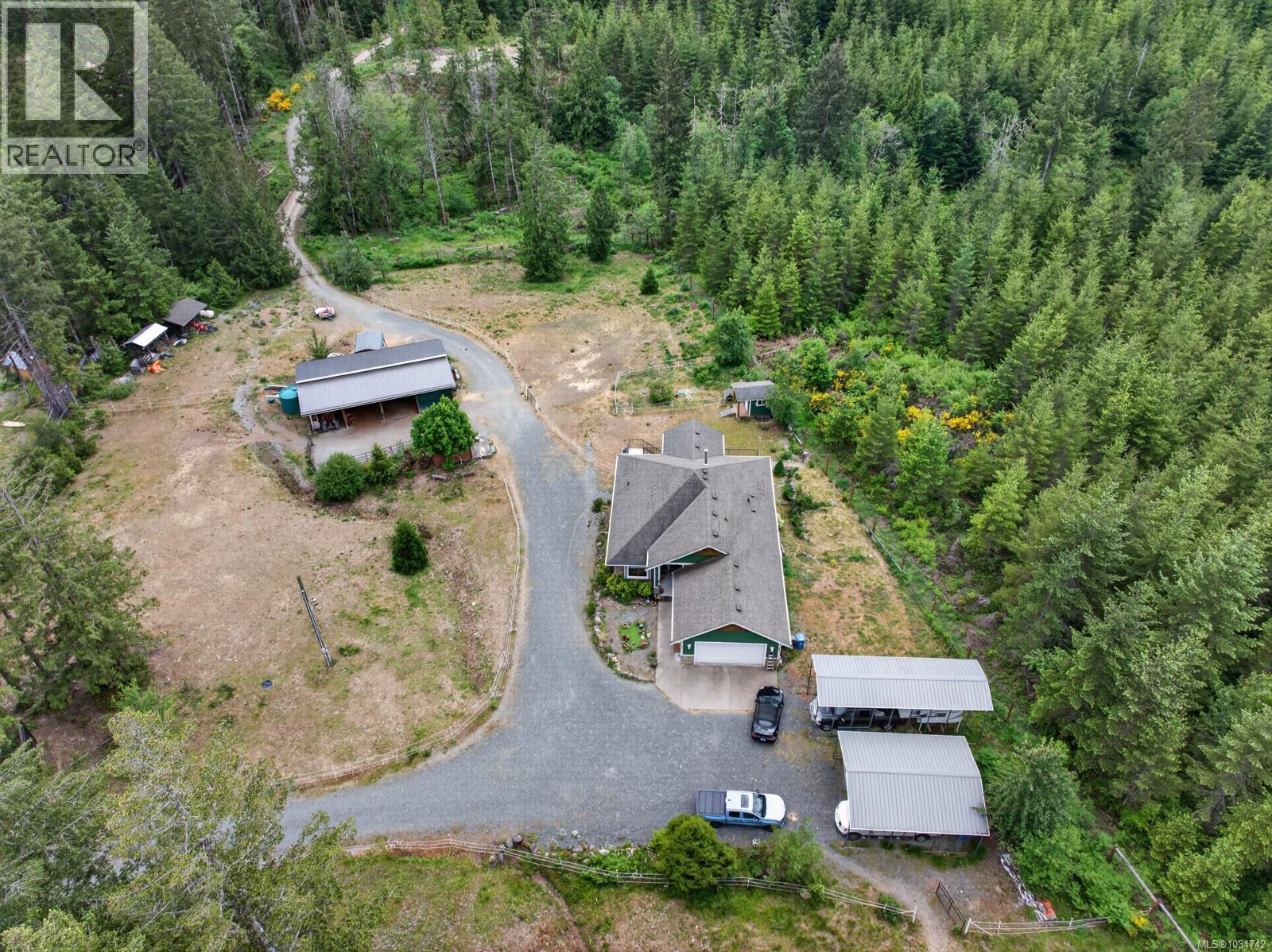 5160 Cowichan Lake Rd - 61
