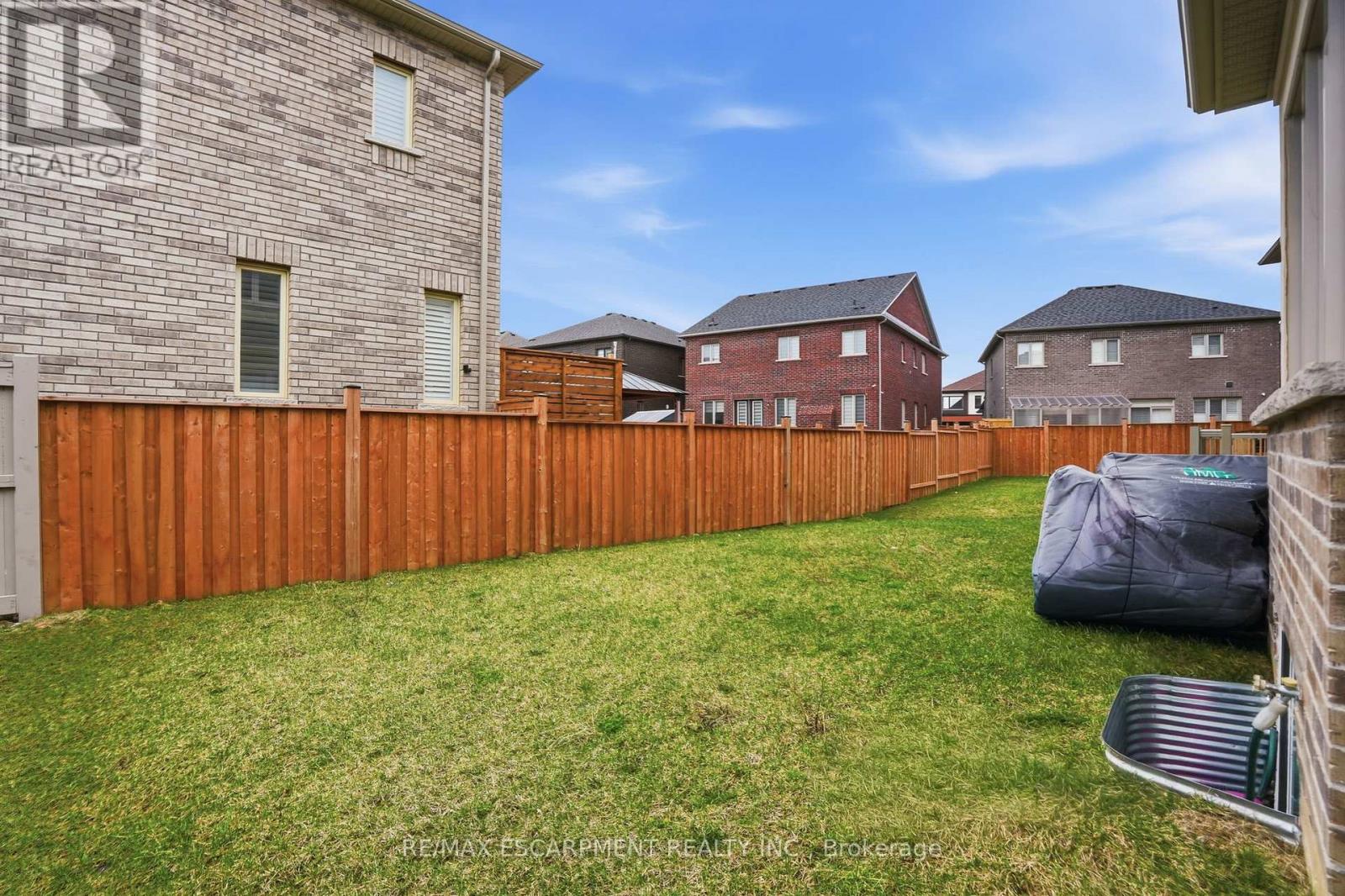 7 GRIERSON TRAIL - 46