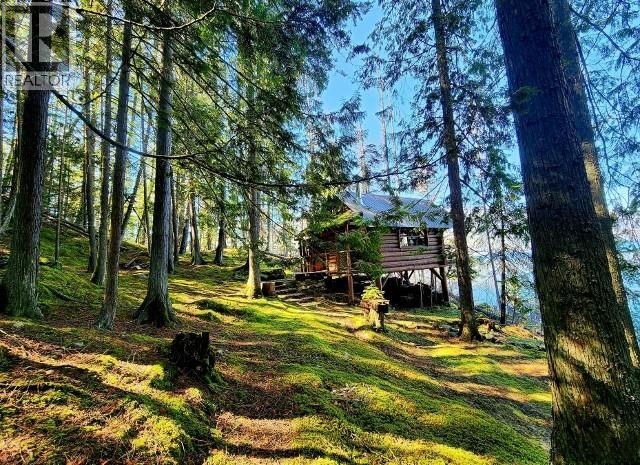 412 Old Sicamous Road - 19