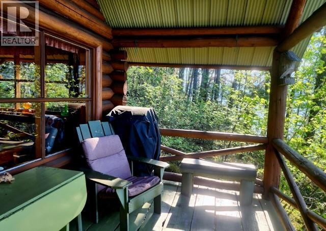 412 Old Sicamous Road - 4