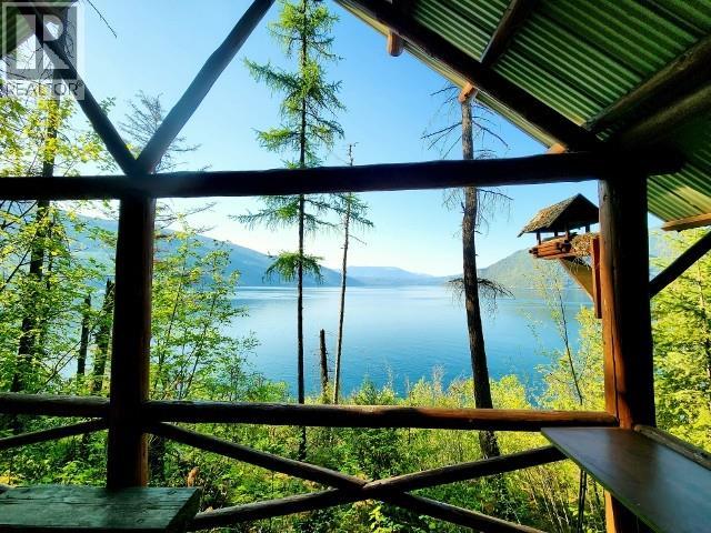 412 Old Sicamous Road - 6