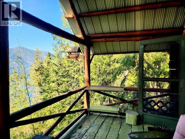 412 Old Sicamous Road - 7