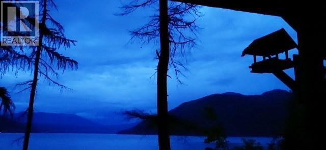 412 Old Sicamous Road - 8