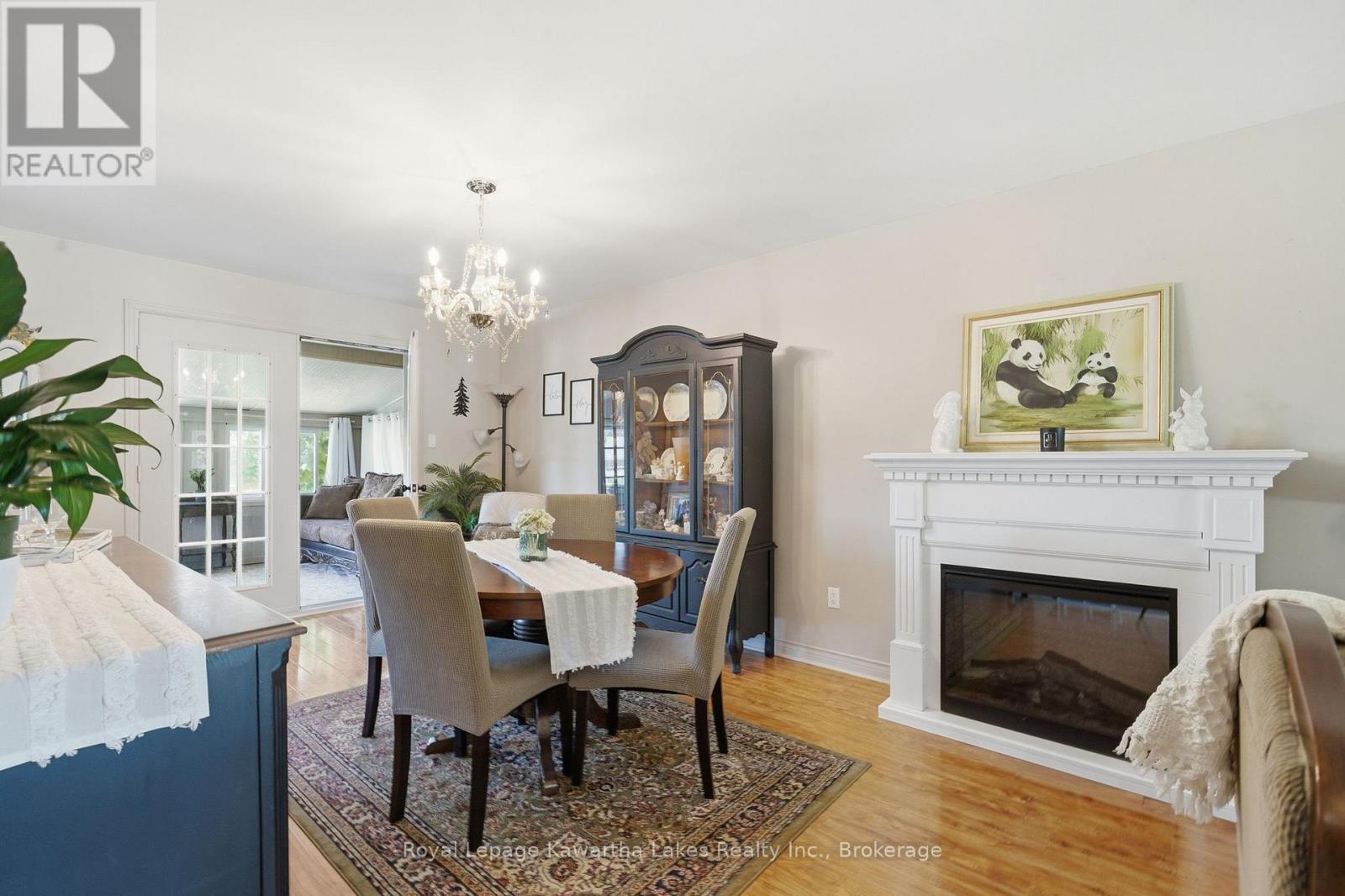 32 ANDREW DRIVE - 20