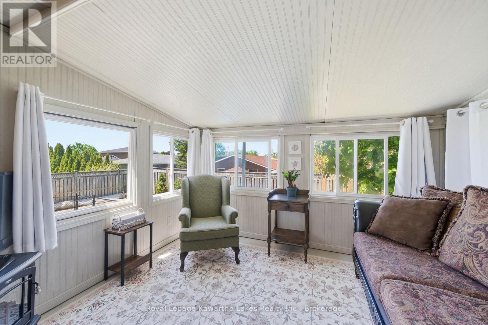 32 ANDREW DRIVE - 21