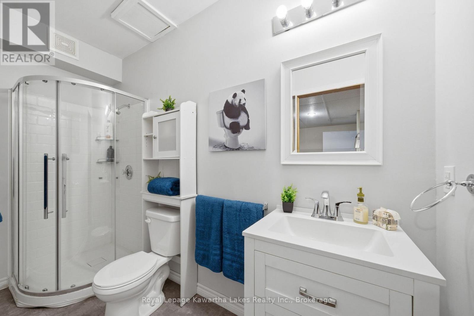 32 ANDREW DRIVE - 28