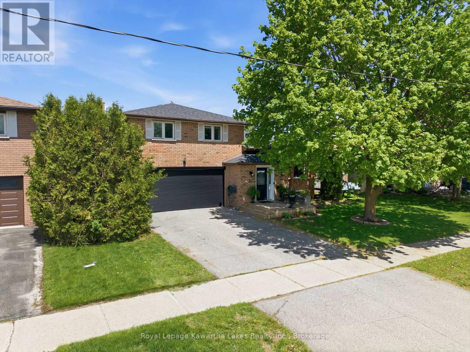 32 ANDREW DRIVE - 3