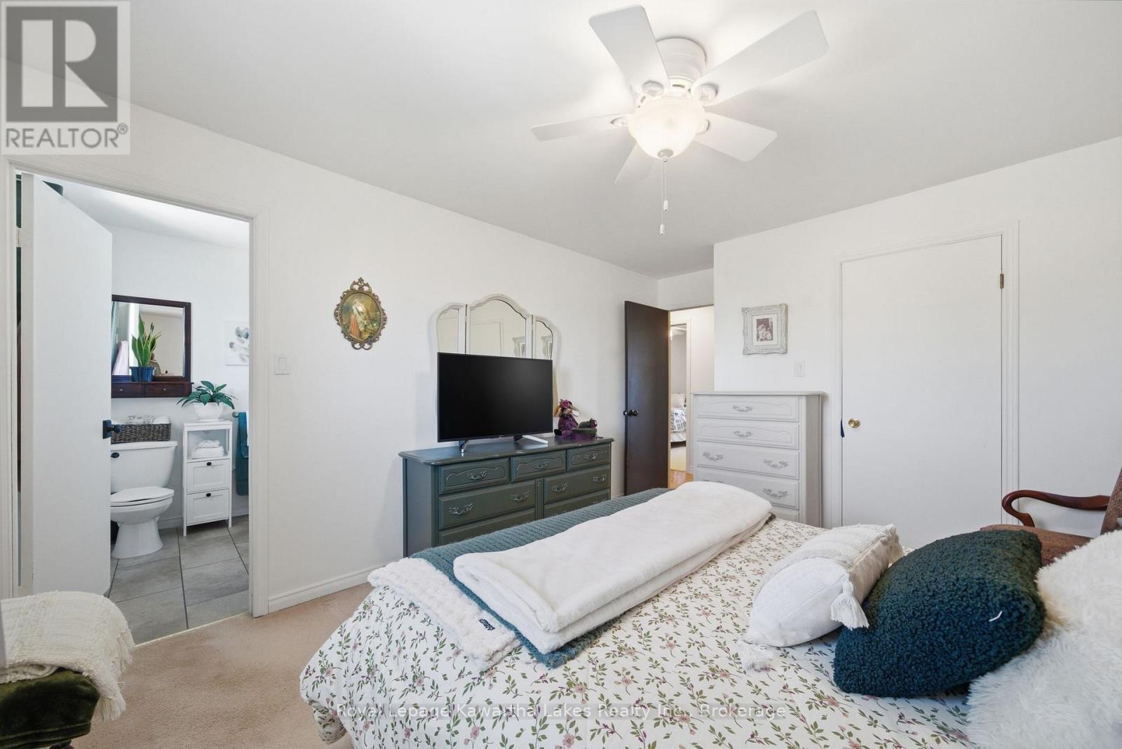 32 ANDREW DRIVE - 33