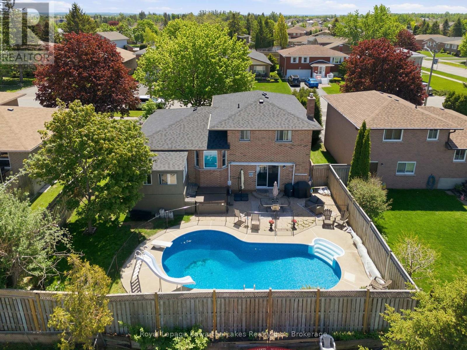 32 ANDREW DRIVE - 47