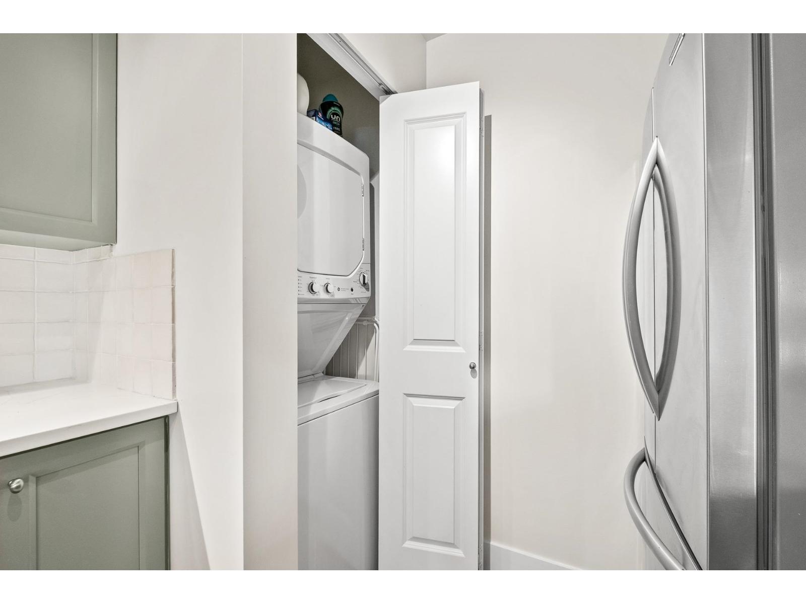 314 15368 16A AVENUE, Surrey