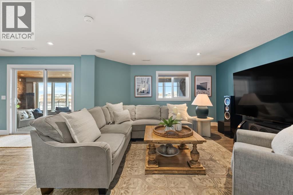 178 Windridge Road SW - 37