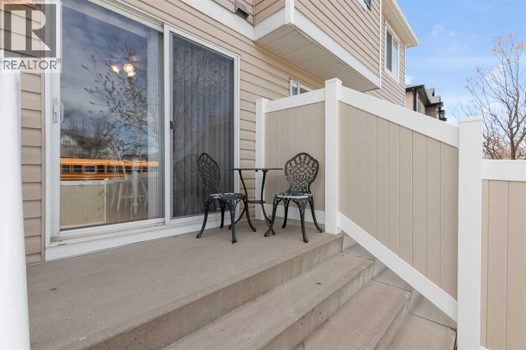 27 Royal Birch Mount NW - 31