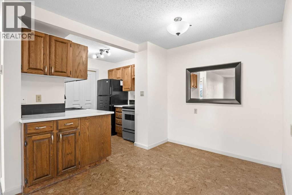 #722 6400 Coach Hill Road SW - 11