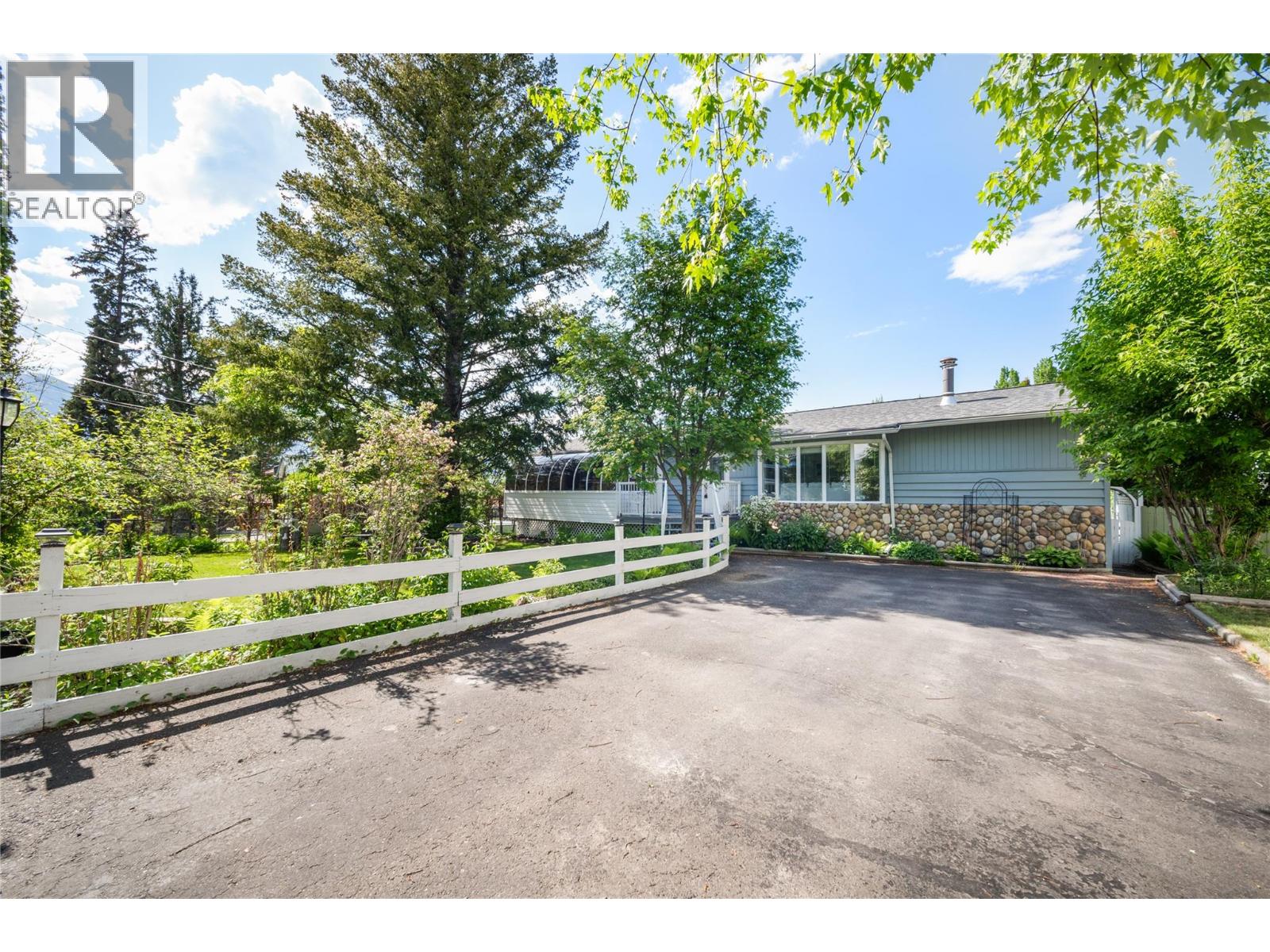 4715 GOVERNMENT Street - 2