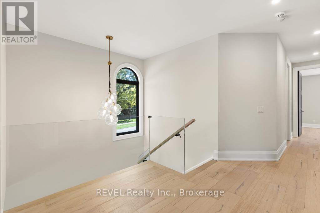6206 LUCIA DRIVE - 18