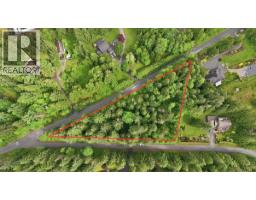 12540 Blue Mountain Crescent, Maple Ridge, BC V2W1N7 Photo 7