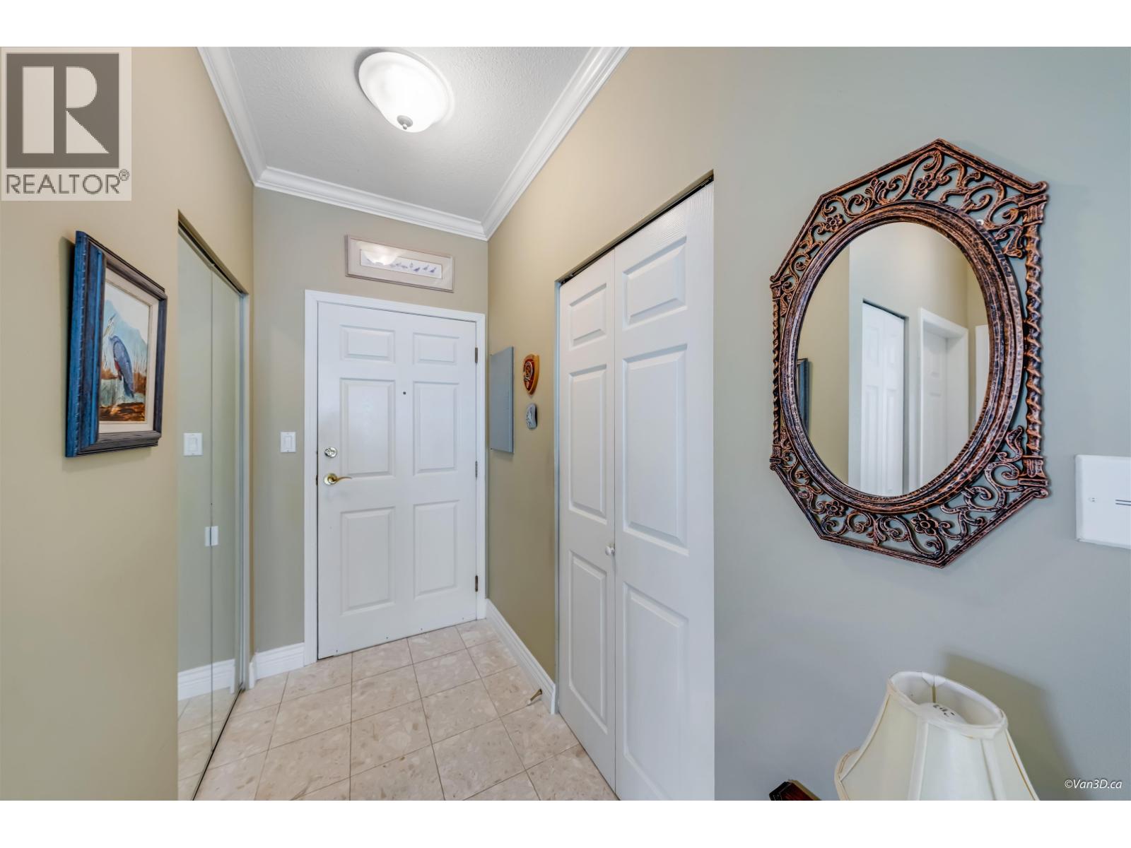 315 2985 PRINCESS Crescent - main photo