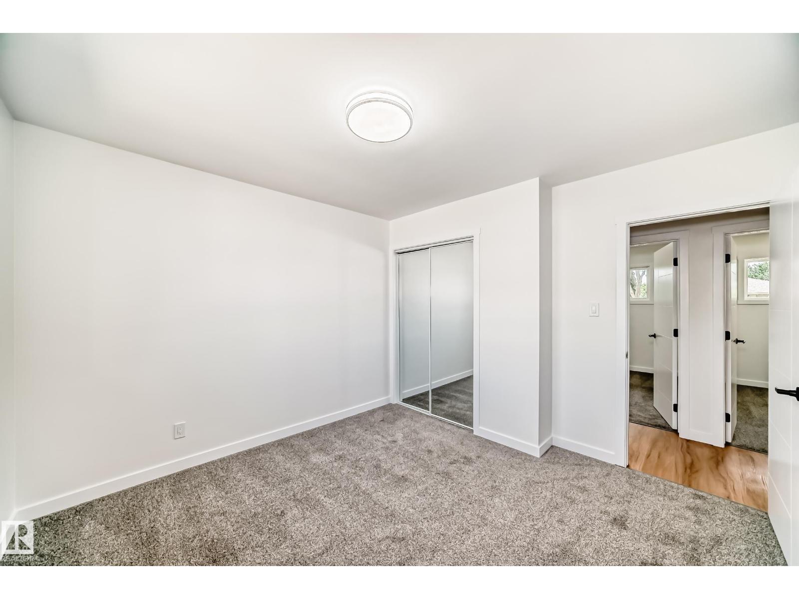 4842 116ave NW - 17