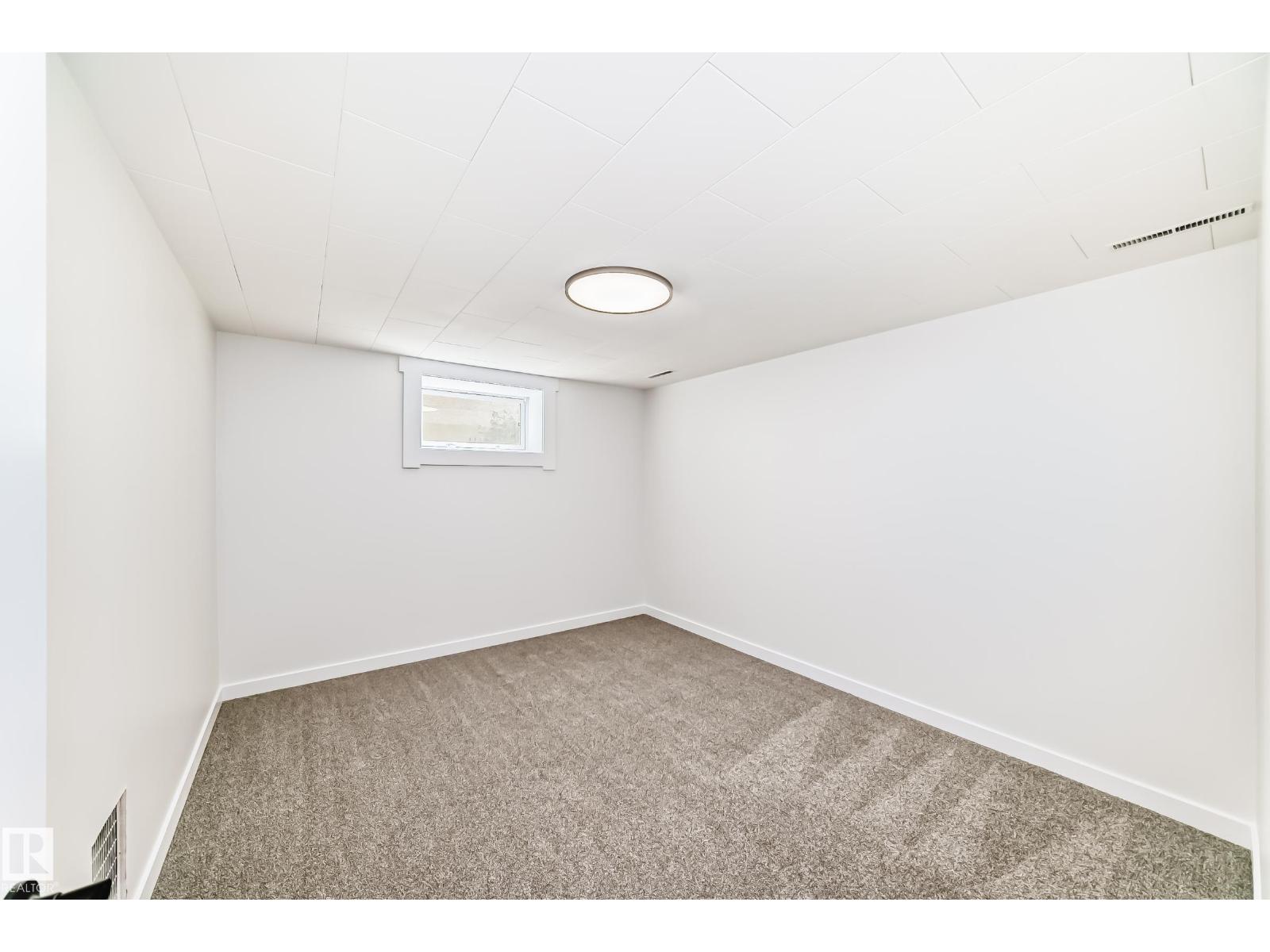 4842 116ave NW - 27