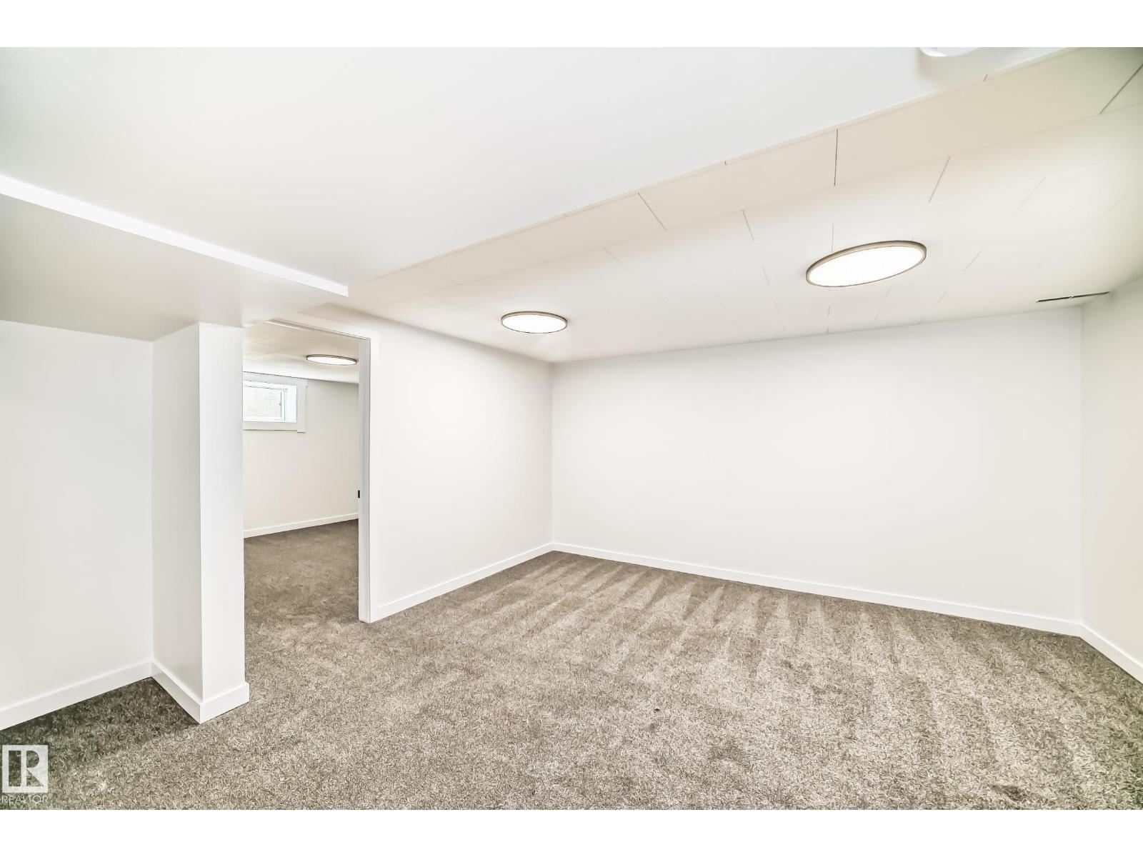 4842 116ave NW - 22