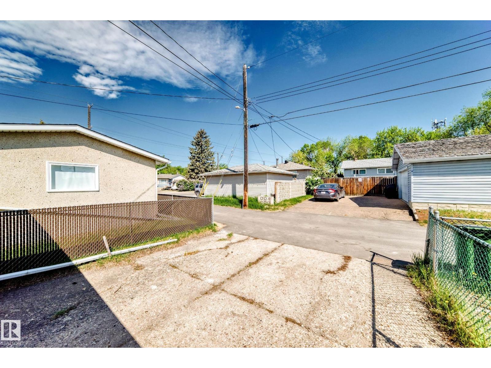 4842 116ave NW - 31