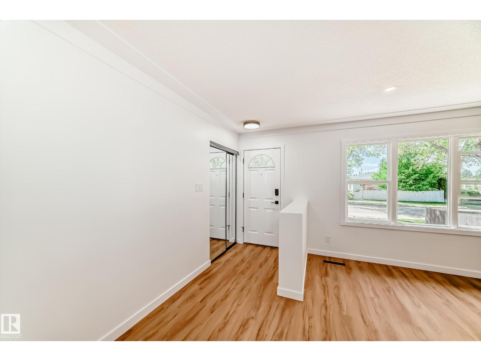 4842 116ave NW - Image 3