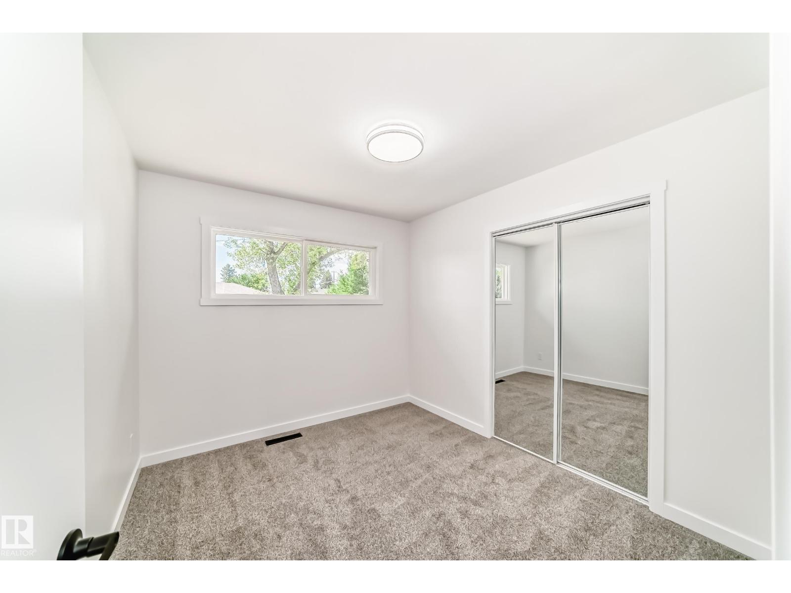 4842 116ave NW - 18