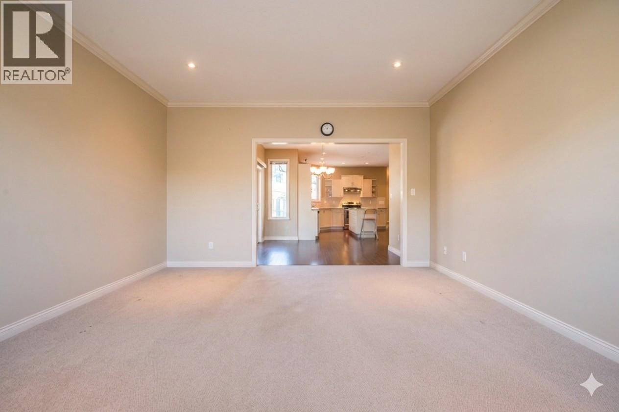 6679 OXBOW Crescent, Oliver