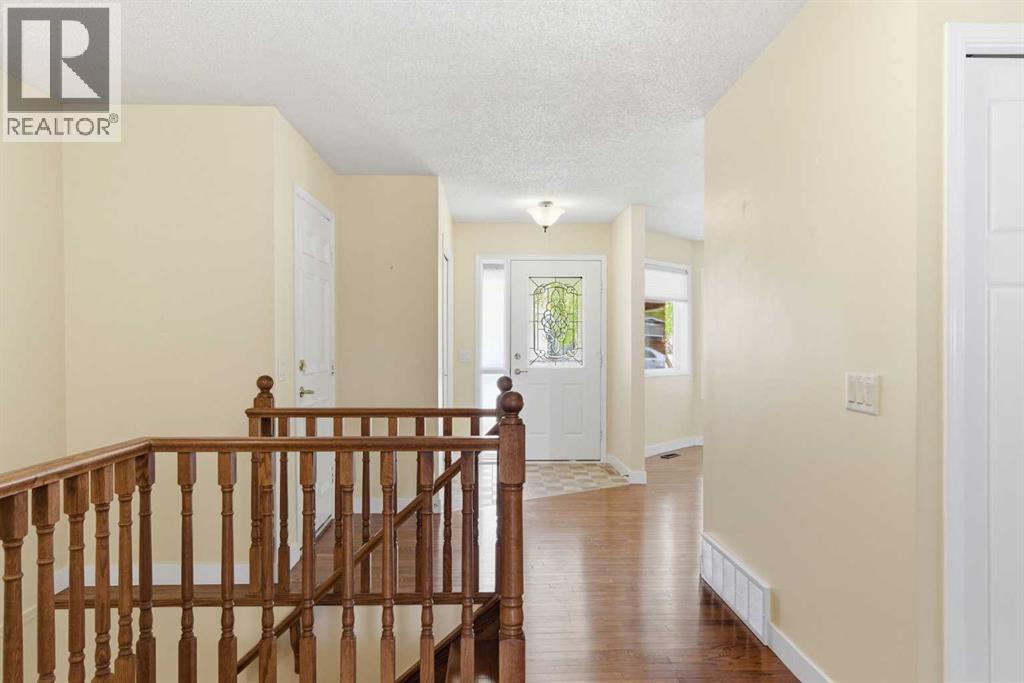34 Vandoos Gardens NW - 8