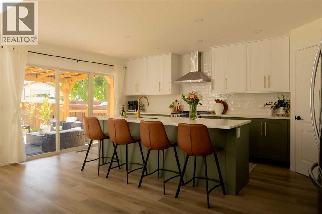 530 Chaparral Drive SE - Image 3