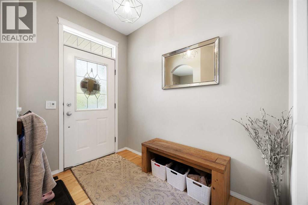 138 Cranwell Close SE - Image 3