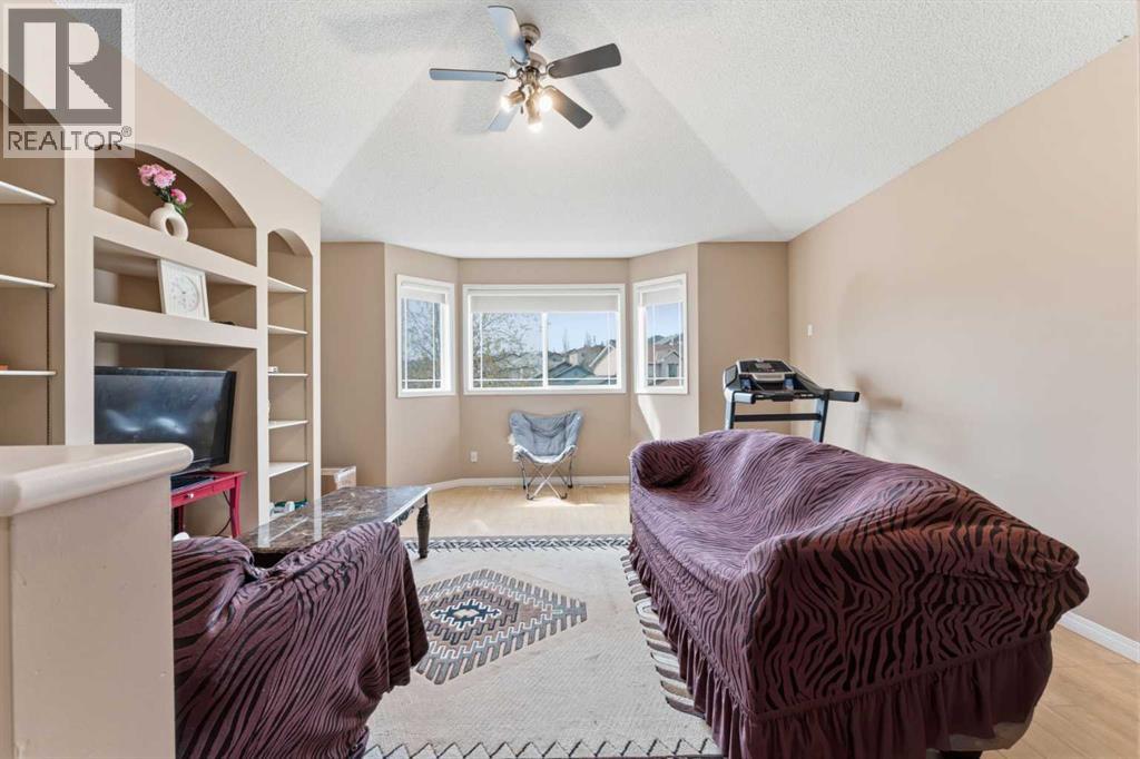 21 Panamount Crescent NW - 13
