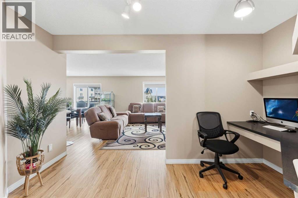 21 Panamount Crescent NW - 4