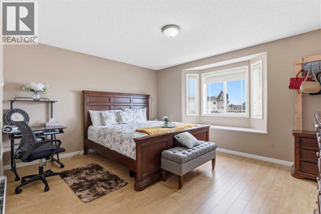 21 Panamount Crescent NW - 18
