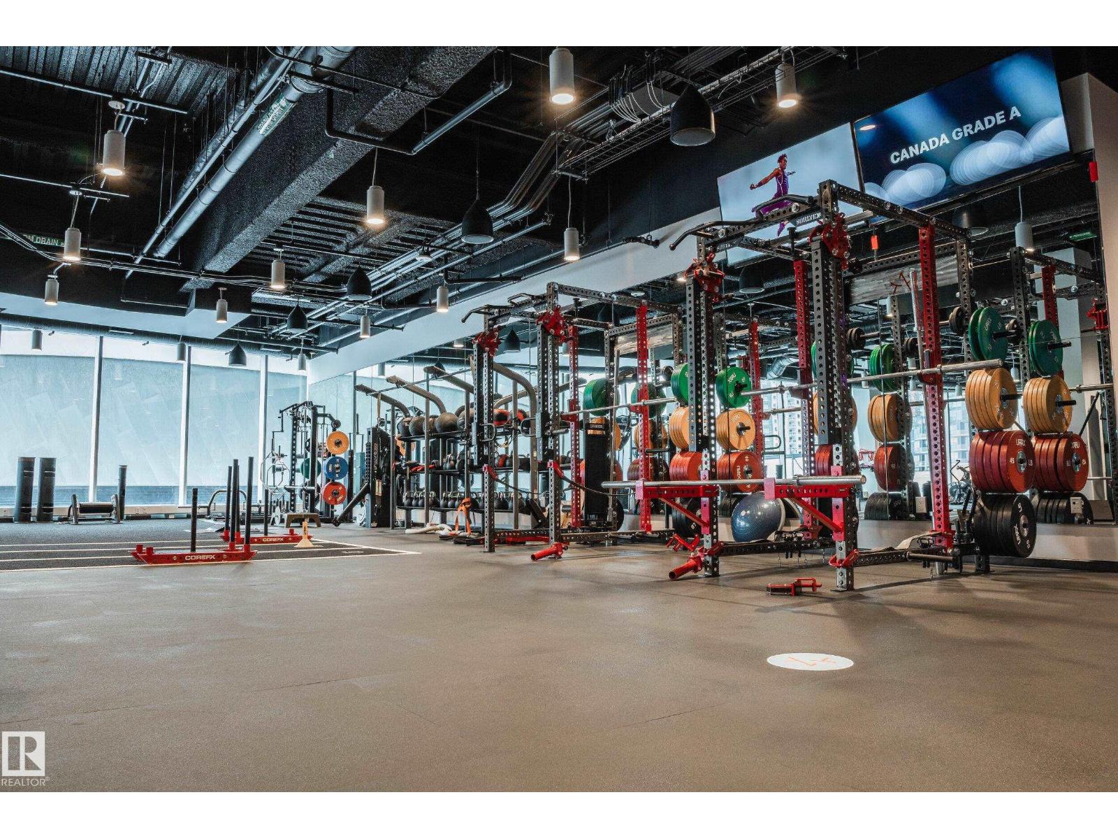 #3701 10360 102 ST NW - 18