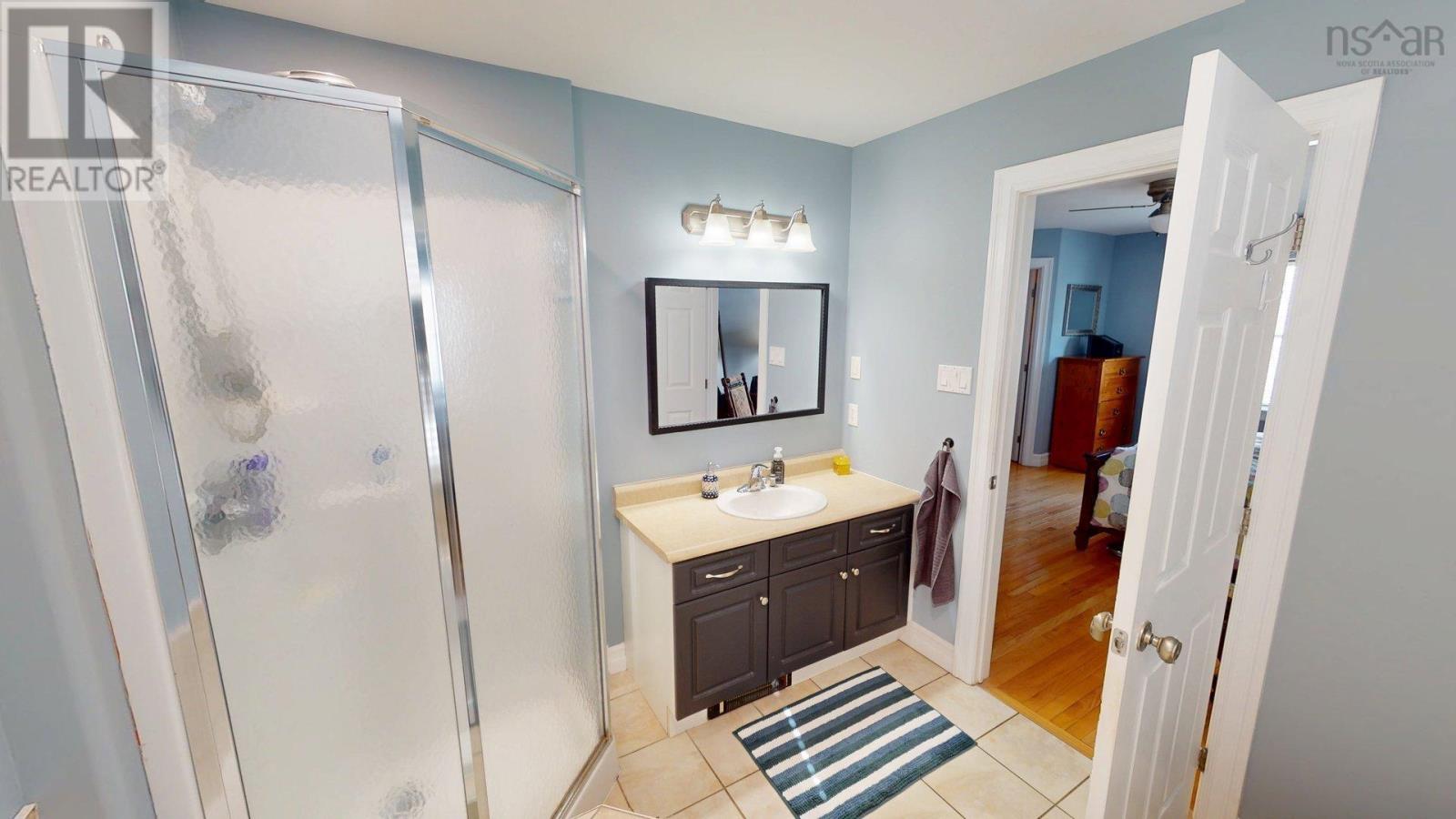 212 Rossing Drive - 16