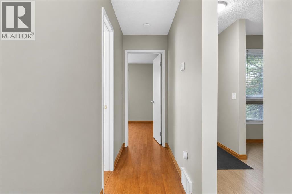 27 Bedford Road NE - 13