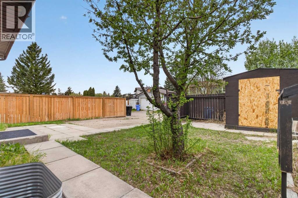 27 Bedford Road NE - 28