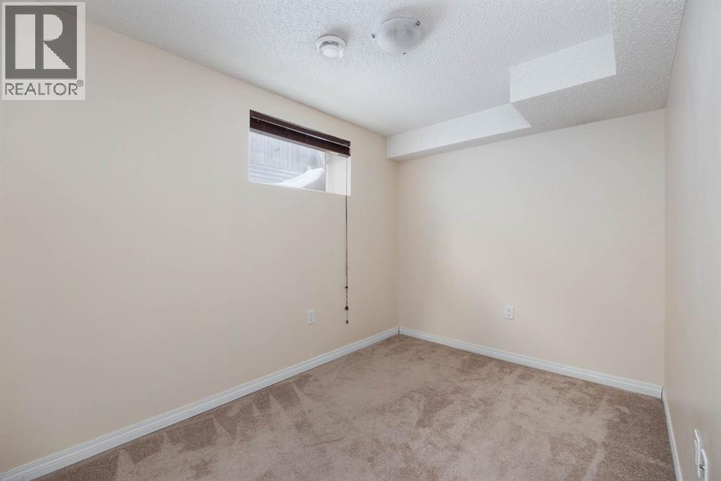 104 Coyote Crescent - 33