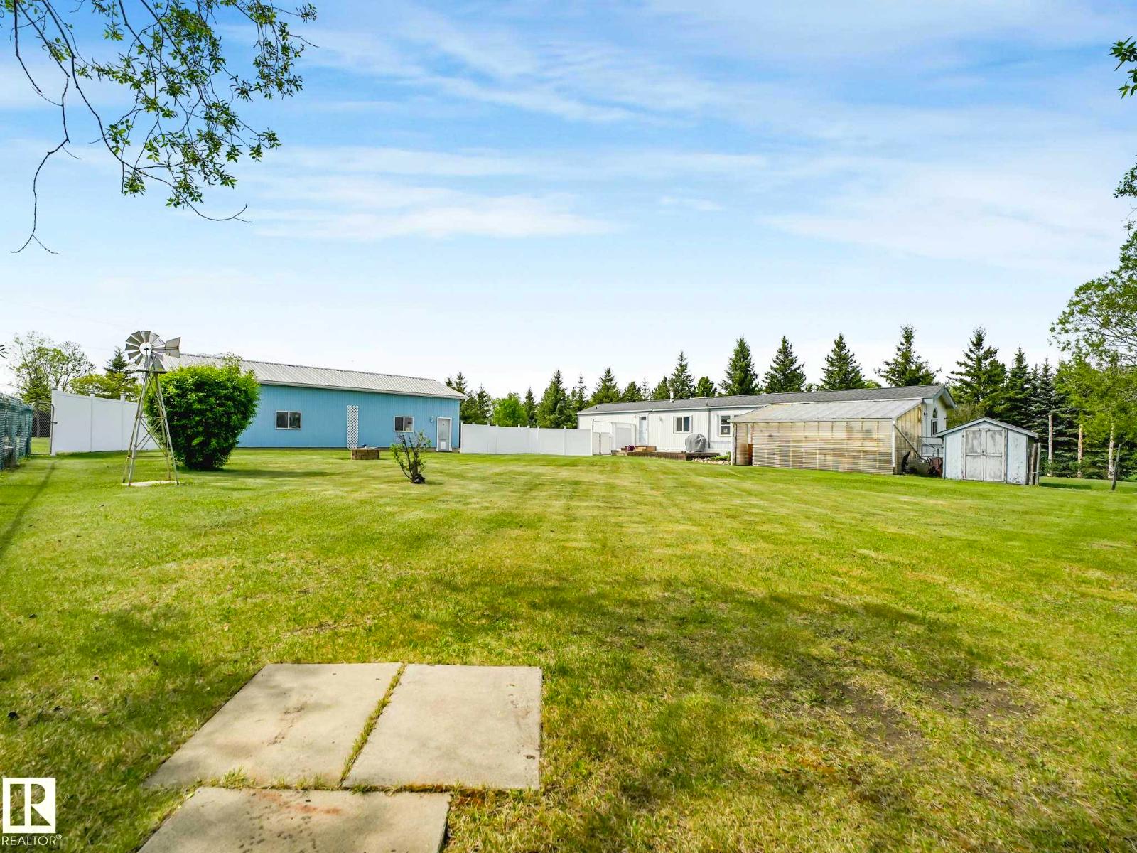 53133 RGE ROAD 223 - 16
