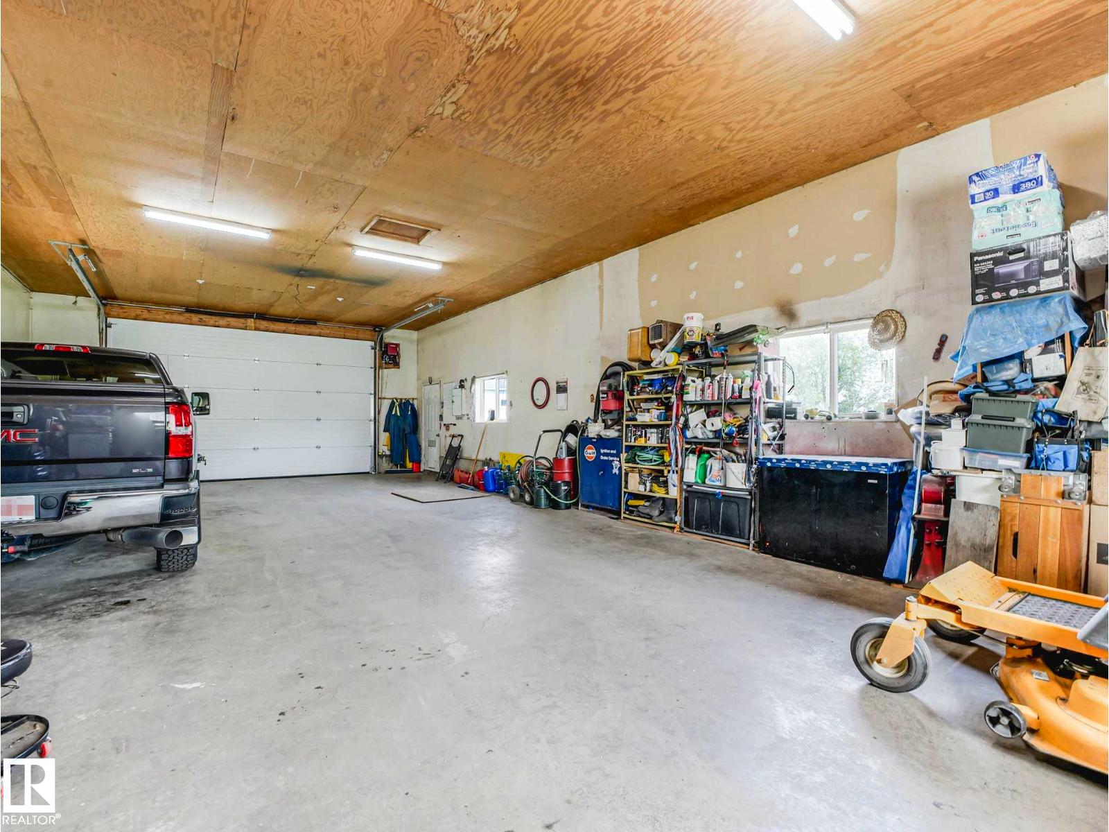 53133 RGE ROAD 223 - 21