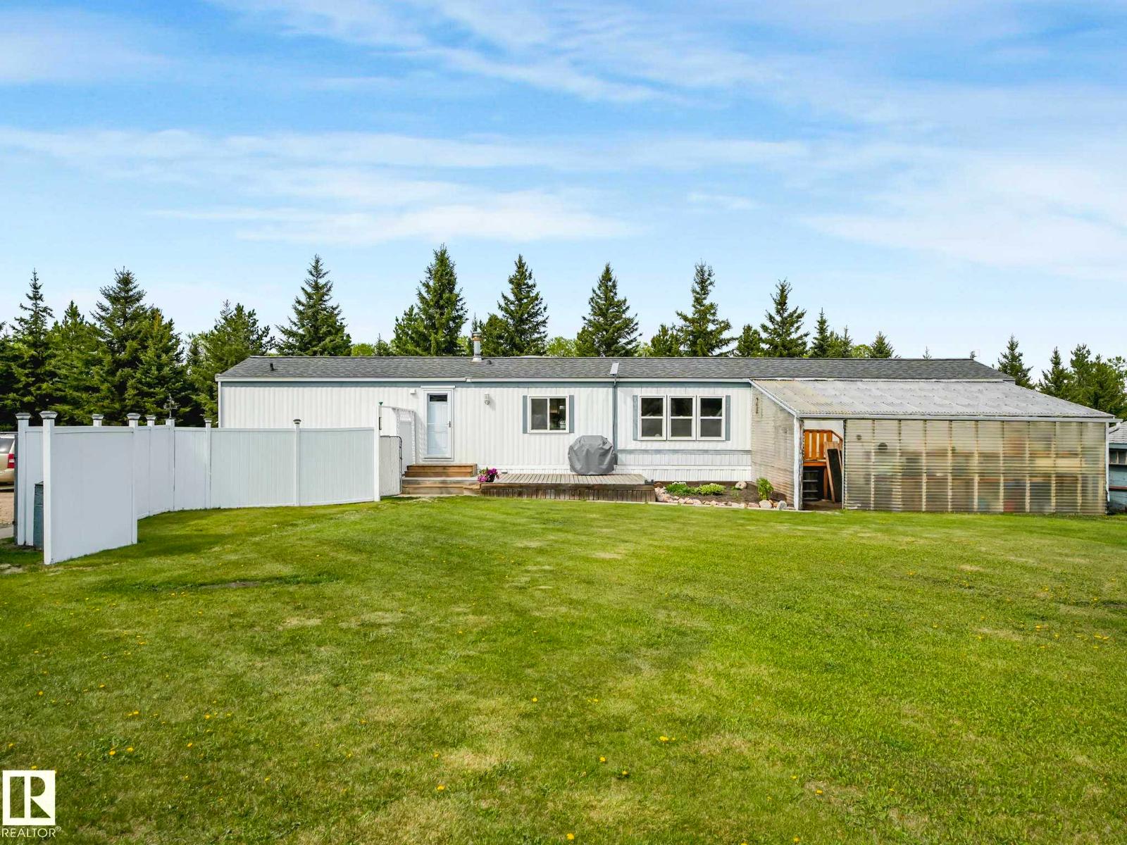 53133 RGE ROAD 223 — photo 32