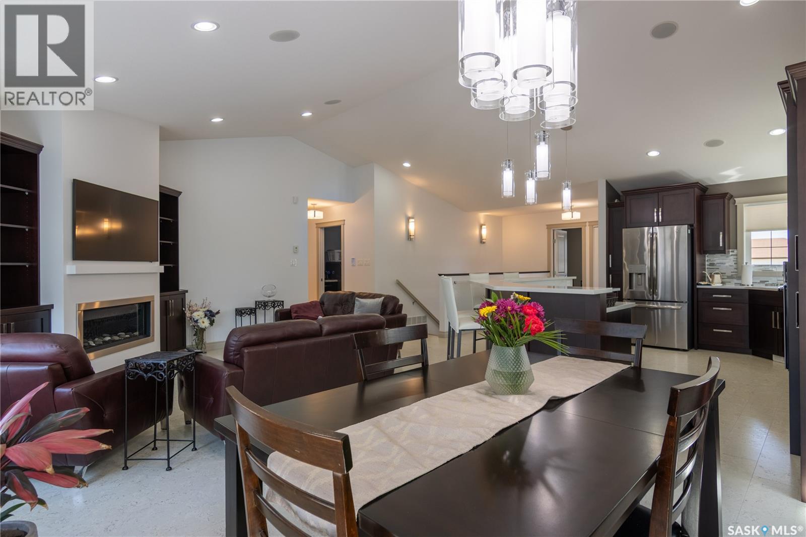 109 Cedar CRESCENT - 21